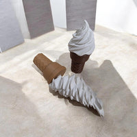 3D Printed Retractable Ice Cream Toy with Spray and Rotation