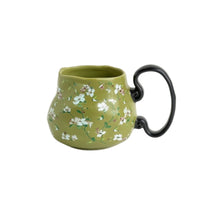 Mug with Large Handle Glazed Drinkware Bulbous for Desk