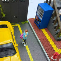 Backpack Phone-Calling Woman Figurine Model Decoration 1:64 Female Figurine Display Piece 1/64 Scale Figure High Detail