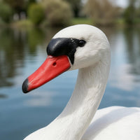 Swan Garden Ornament Realistic Animal Sculpture Freestanding for Pond