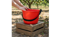 Shoulder Strap Picking Pail Single-Piece Molding Fertilizer Spreader Pail