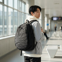 Lightweight Backpack with Side Pockets Water-Repellent Casual Backpack Multi-Pocket Daypack for Commuters, Students, Commuting, School, Travel