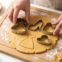 Stainless Steel Cookie Creative Shapes Shaped Pastry Easy to Stainless Steel Biscuit Stamper for Chefs, Home Cooks, Christmas, Bakery, Kitchen