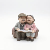 Resin Figurine with Base Decorative Sculpture Painted for Wedding, Couples