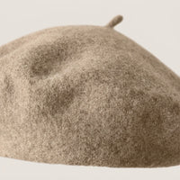 Women's Wool Painter Hat for Winter Wear, Solid Color Retro Artist with 96% Material, French Style Cap for Autumn