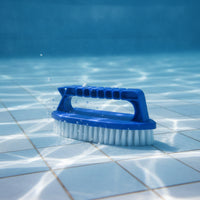 Pool Brush with Handle Pool Brush Head Pool Walls Pool Steps Manual Cleaning Scrubber Non-slip Handle Wide Bristle Edge Built-in Grip Suitable for Pool Owners Home Pool Care