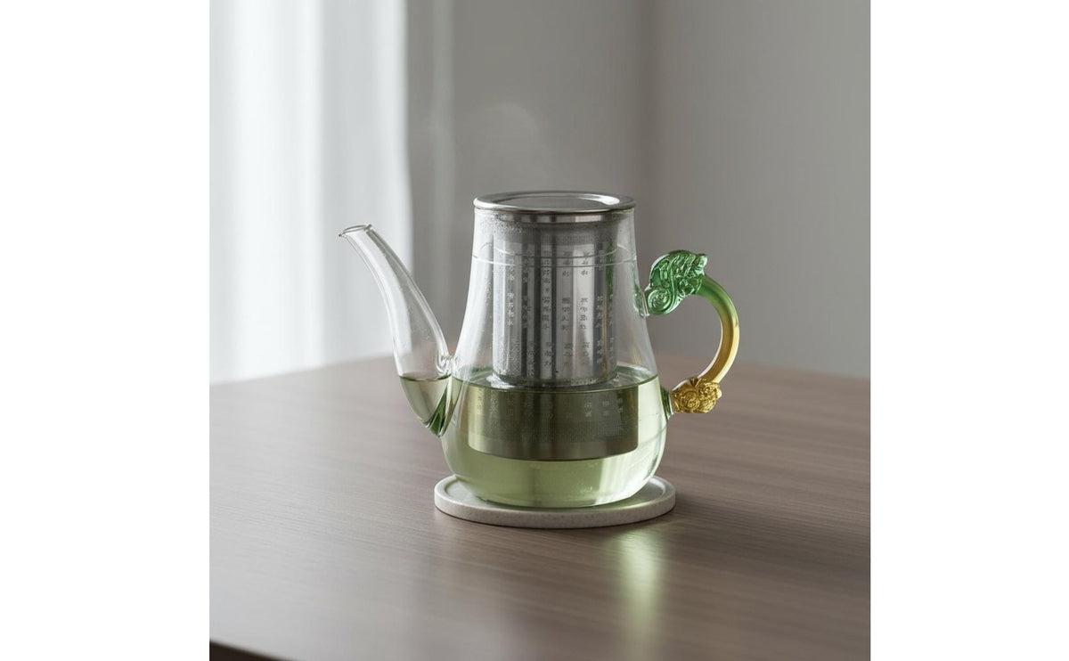 Glass Teapot with Infuser Built-in Strainer Kung Fu Tea Infuser Pot Heat and Cold Resistant Chinese Design Tea Brewer for Home, Office