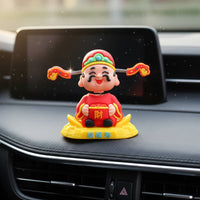 Shaking Head Car Doll Kawaii Design Cute Car Dashboard Figure Adorable Design