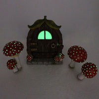 American Country Style Resin Mushroom Garden Ornament for Outdoor Decor