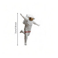 1/64 Scale Astronaut Figurine Resin Material 1/64 Astronaut Model Hand Painted Space Figure Ornament for Collectors
