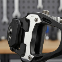 Road Bike Clipless Pedals Metal Axle Double-Sided Bike Pedal Left-Right Marked