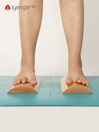 矫形木垫实木瑜伽辅具弧垫足弓扁平足理疗木砖辅助垫Iyengar Life