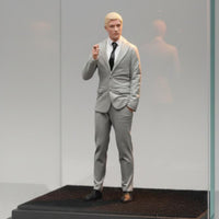 1/18 Scale Leader Figure Gift Vintage Design Character Miniature Modern Mini Man Figurine for Desk, Office, Shelf