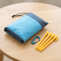 Picnic Blanket and Waterproof Blanket for Family, Large 210x200cm Oxford Cloth Camping Mat, Sandproof Beach Mat with Corner Loops, Hiking Mat