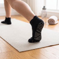 Women's Anti-Slip Toeless Yoga Pilates Socks with Five Toe Design