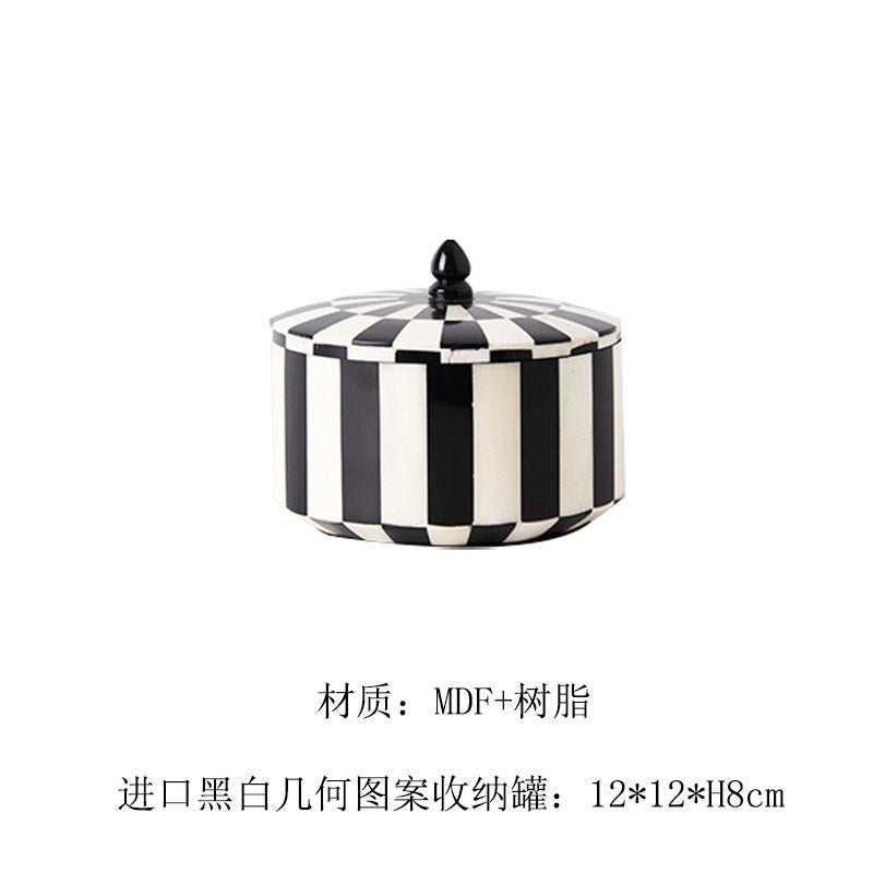 Black White Geo Can
