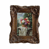 Ornate Resin Photo Frame Oxidation Resistant Decor Item for Living Room