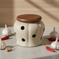 Clay Garlic Saver Vintage Design Garlic Storage Jar Countertop Organizer