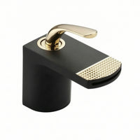 Waterfall Washroom Faucet Deck-Mounted Washroom Sink Faucet Fixture