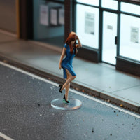 Cheongsam Woman Miniature Chinese Style 1:64 Scale Woman Figure   Detailed Resin People Model for Hobbyists, Collectors