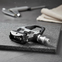 Road Bike Clipless Pedals Metal Axle Cycling Gear Silver Hardware