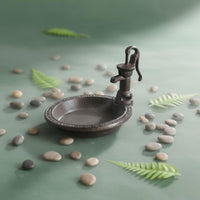 Cast Metal Avian Feeder Decorative Metal Bird Feeding Tray Weather-Resistant