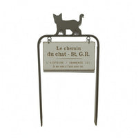 Feline Outline Stake Pointed Legs Metal Feline Garden Stake Hollow out Design
