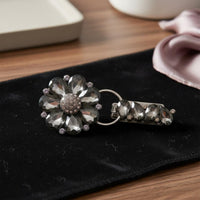 Floral Design Rhinestone Flower Clasp Elegant Vintage Design Collar Clip