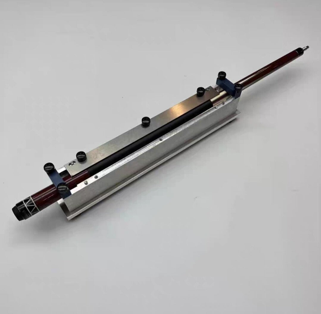 Leather Grip Cutter