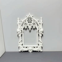 Ornate Baroque White Finish House Decoration Pointed Spires