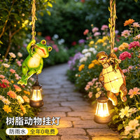Solar Powered Resin Frog Hanging Garden Light for Outdoor Decor