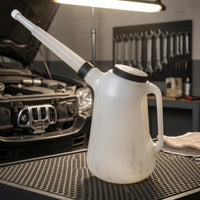 Corrugated Spout Automotive Oil Jug Built-in Handle Plastic Oil Jug Screw-on Lid Vehicle Accessory for Car Maintenance, Garage