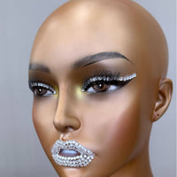 Mannequin Head with Shoulders Solid Core Hairpiece Display Head Pierced Ears Hairpiece Display Bust for Photography