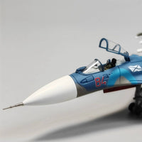 High-Fidelity Simulation 1:100 Scale Su-33 Fighter Jet Model Foldable Wings Russian Navy Su-33 Diecast Model Opening Canopy Carrier-Based Fighter Jet Model Rolling Wheels for Aviation Fans