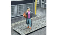 1/64 Scale Woman in Trench Coat Resin Miniature Woman Collectible Miniature Figure with Coat for Collectors