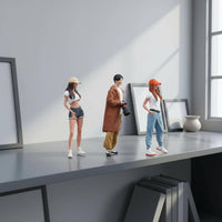 Collectible Gift Travel Photography Doll Set Layout Prop 1:64 Scale Doll Set Painted Finish Mini Travel Photo Figures Vivid Pose for Collectors, Model Hobbyists, Display, Scene Display, Desk Decor