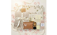 Premium Quality Women's Care Gift Set Soothing Aroma Women's Spa Gift Basket for Moms, Graduation