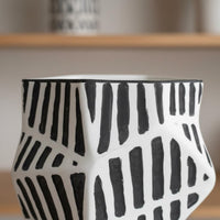 Black and White Striped Vase Decorative Geometric Striped Vase Centerpiece Home Decoration for Entryway