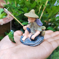 Miniature Fishing Old Man Figurine for Garden Pond Aquarium Landscape Decor