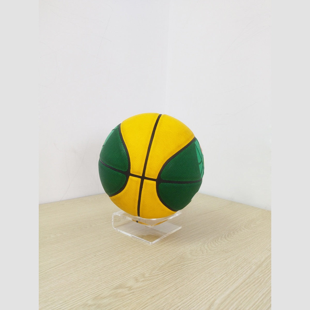 Acrylic U-Shaped Ball Display Stand for Basketball, Football, Volleyball