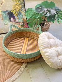 Handwoven Rattan Cat Bed with Scratching Board, All-Season Removable Washable Pet Nest