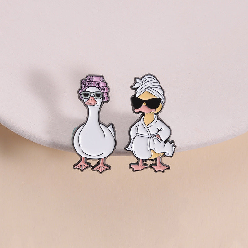 Funny Duck with Sunglasses Brooch Pin for Bags and Apparel