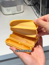 Silicone Long Strip Ice Cube Tray with Lid for Bottles, Easy Release Ice Stick Mold