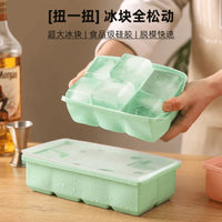 Silicone Ice Cube Tray with Lid for Cocktails and Drinks, Food-Grade, Quick Freeze, Portable