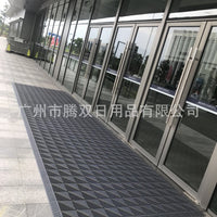 Interlocking Non-Slip Entrance Mat Tiles for Sand Scraping