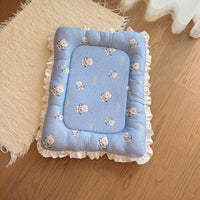 Pet Cooling Mat for Dogs and Cats, Summer Ice Silk Kennel Pad, Non-Stick Hair, Breathable and Comfortable