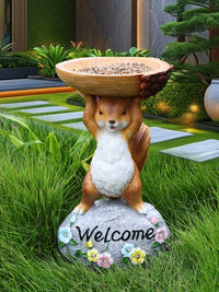 Outdoor Garden Squirrel Bird Feeder Statue with Solar Light, Resin Animal Sculpture for Patio and Yard Decor
