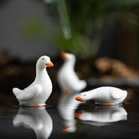 Ceramic Mini White Duck Figurines for Garden and Micro Landscape Decor