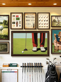 Vintage Golf Club Wall Art Decor for Sports Lounges and Hotels