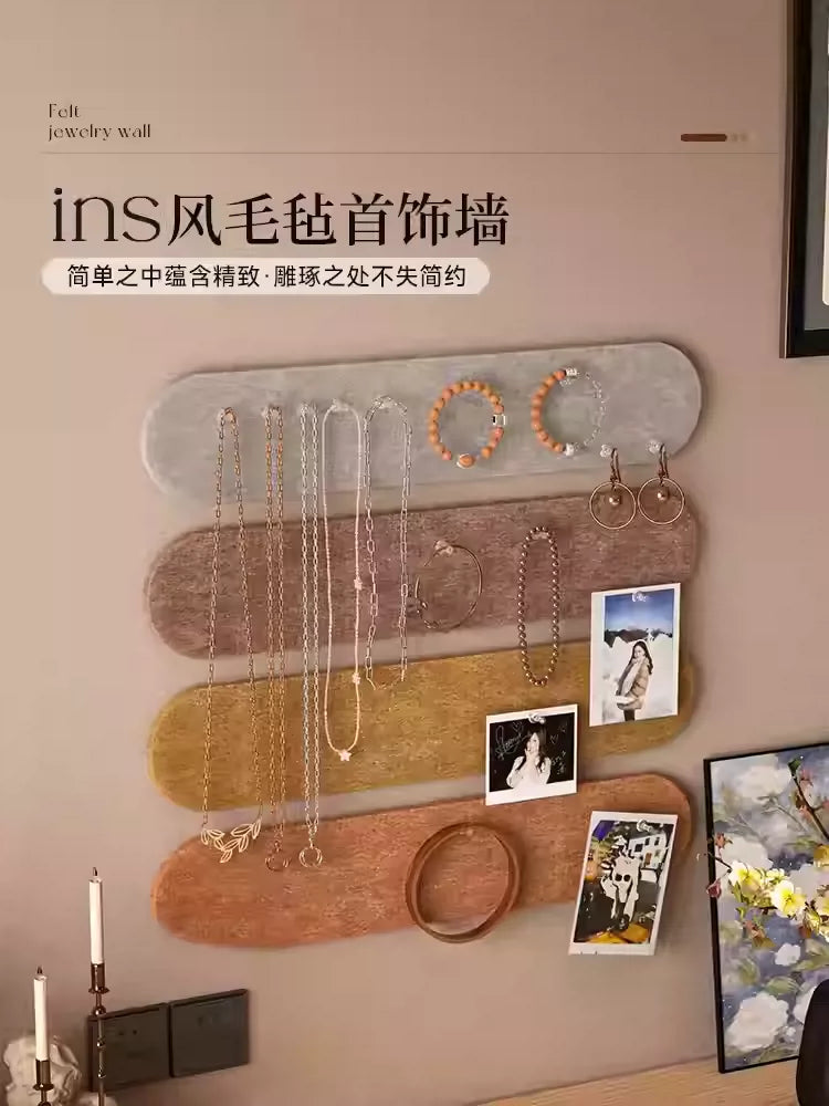 Wall-Mounted Felt Jewelry Display Organizer for Necklaces, Bracelets, and Earrings